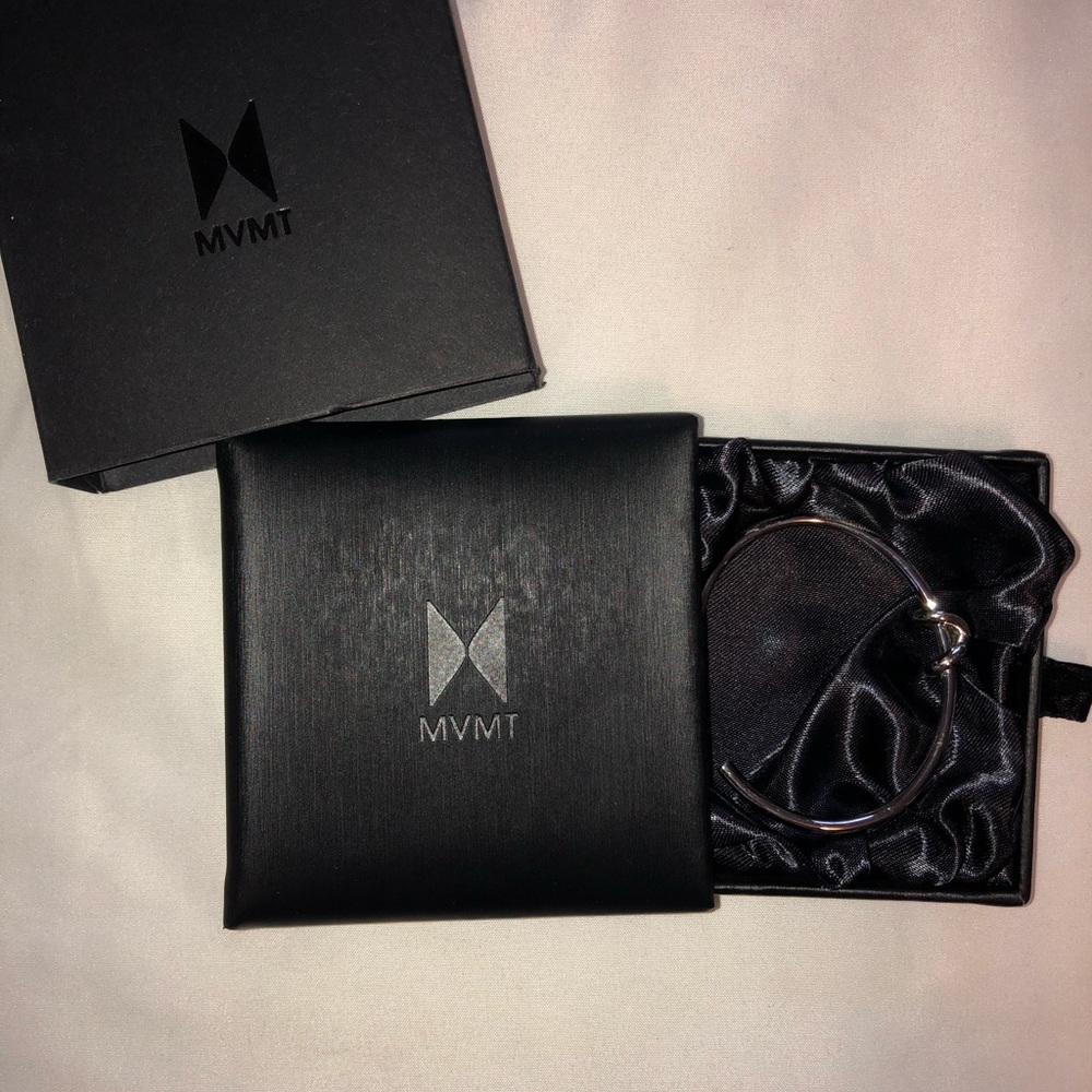 MVMT Single Barbed Cuff bracelet
